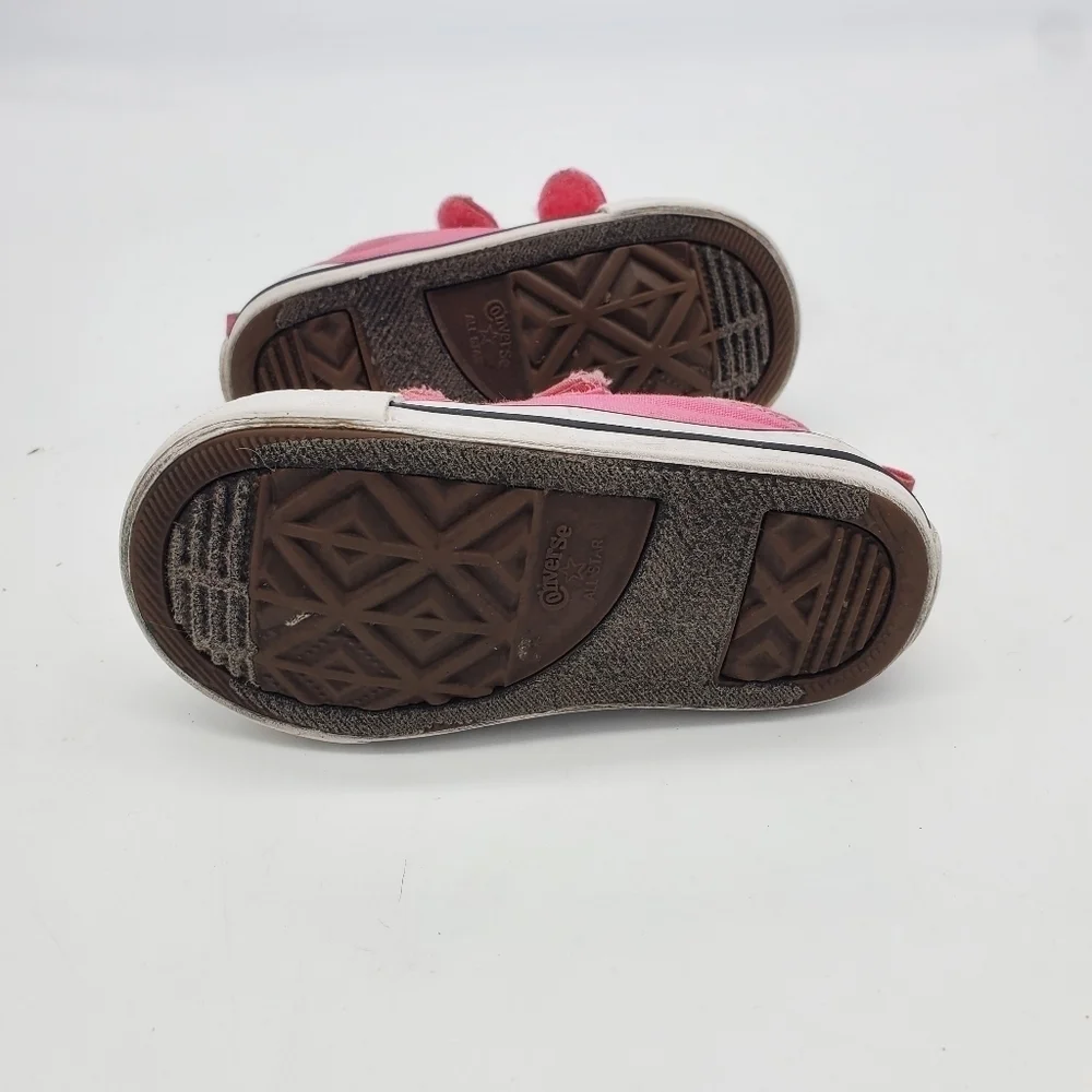 CONVERSE SHOES LITTLE KIDS 5C CHUCK TAYLOR ALL STAR HOOK AND LOOP OX PINK